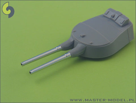 マスター SM-350-036 1/350 HMS レパルス 武装 15インチ砲 (6本), 4インチ速射砲 (6本), 4インチBL砲 (9本)