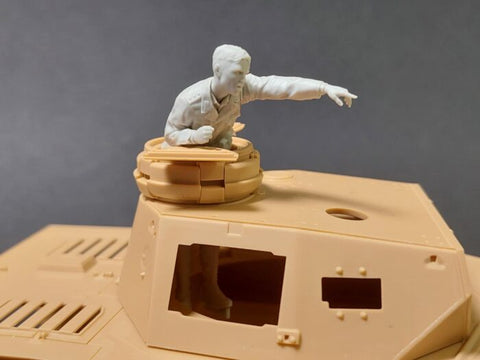 パンツァーアート FI35-250 1/35 DAK lll/IV戦車 戦車長