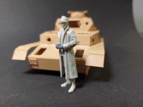 パンツァーアート FI35-251 1/35 DAK lll/IV戦車 戦車将校