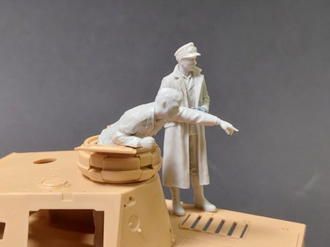 パンツァーアート FI35-252 1/35 DAK lll/IV戦車 砲塔乗員セット