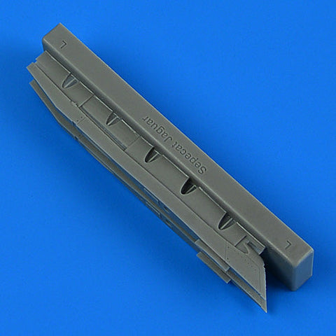 クイックブースト QB49 167 1/48 Sepecat Jaguar GR.1/GR.1a 上部パイロン (AIRFIX用)