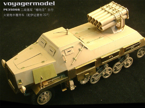 ボイジャーモデル PE35066 1/35 WWIIドイツ オペルマウルティア エッチングセット(イタレリ227用)