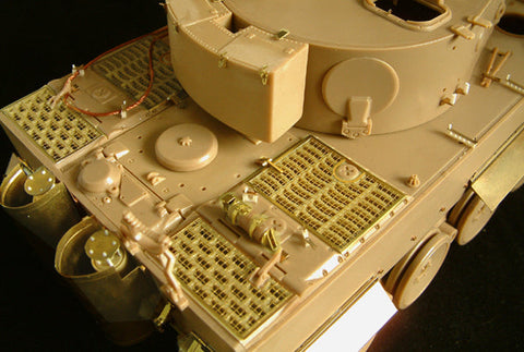 ボイジャーモデル PE35072 1/35 WWIIドイツ タイガーI 中期型 エッチングセット(タミヤ35194 / アカデミー1387用)