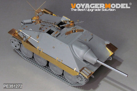 WWII German Sd.Kfz.138/2 Hetzer Tank Destroyer Late Version（TAKOM）