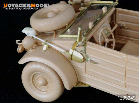 ボイジャーモデル PE35249 1/35 WWIIドイツ キューベルワーゲン82型(タミヤ用)