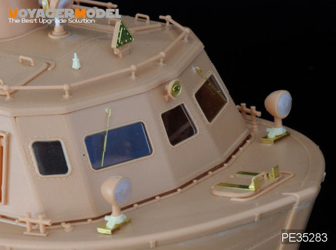 ボイジャーモデル PE35283 1/35 WWIIドイツ ラントワッサシュレッパー 水陸両用トラクター 中期型 (ブロンコ 35015)