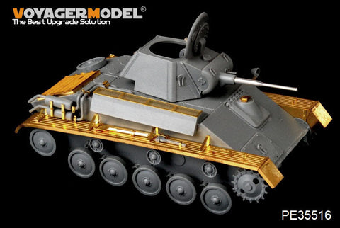 ボイジャーモデル PE35516 1/35 WWIIソビエト T-70M 軽戦車 基本セット(ミニアート35113)