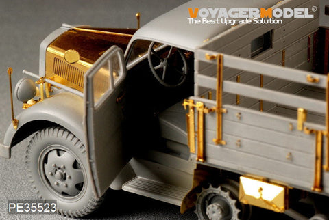 ボイジャーモデル PE35523 1/35 WWIIドイツ Sd.Kfz.3a オペル・マウルティア ハーフトラック(ドラゴン6761)