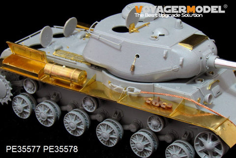 ボイジャーモデル PE35577 1/35 WWIIソビエト KV-85/KV-122 重戦車基本セット(2 in 1)(トランぺッター01570 01569 )