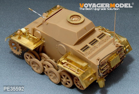 ボイジャーモデル PE35592 1/35 WWIIドイツ II号戦車 J型 （砲身同梱）(ホビーボス83803)