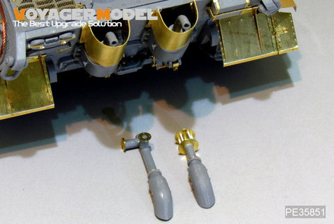 ボイジャーモデル PE35851 1/35 WWIIドイツ キングタイガー ポルシェ砲塔)エッチングセット(タコム用)