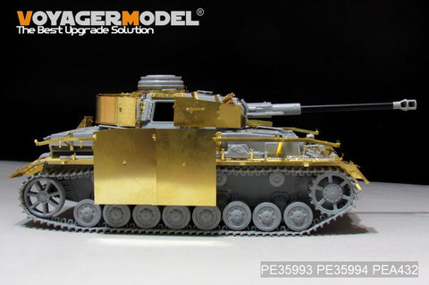 ボイジャーモデル PE35993 1/35 WWII ドイツ IV号戦車 G型 (後期生産) ベーシック (Border 35001用)