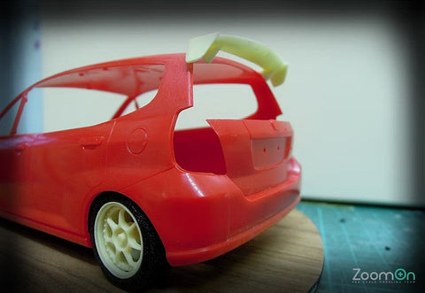 ZoomOn Z008 1/24 ホンダ Jazz(フィット)用無限 スポイラー