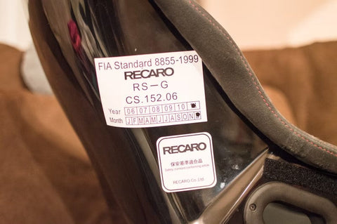 ZoomOn Z053 1/24 レカロ RS-G バケットシート