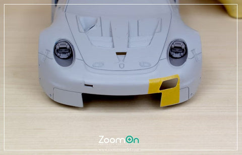 ZoomOn Z179  1/24 ポルシェ 911 RSR フォグライト
