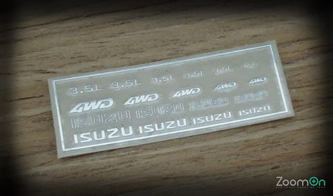 ZoomOn ZD037 1/24 - 1/43 いすゞ メタルステッカー