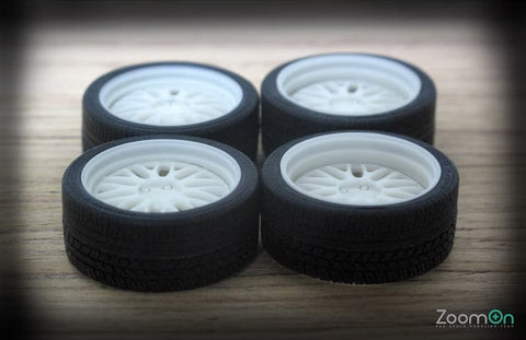 ZoomOn ZR017 1/24 19インチ BBS LM ホイールセット