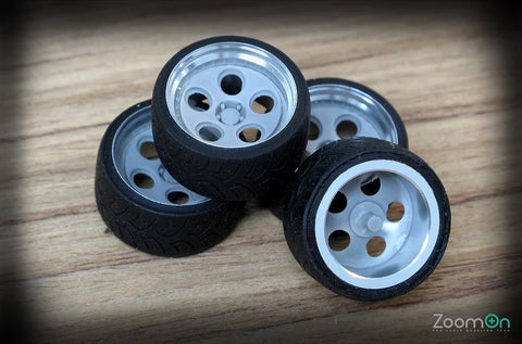 ZoomOn ZR030 1/24 18インチ Rotiform DIA ホイールセット