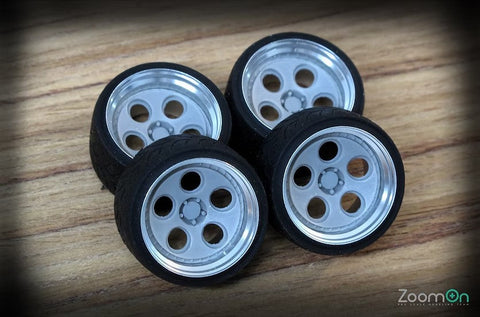 ZoomOn ZR030 1/24 18インチ Rotiform DIA ホイールセット