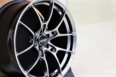 ZoomOn ZR049 1/24 19インチ レイズ ボルク レーシングG025 ホイールセット