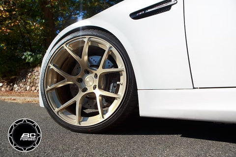 ZoomOn ZR053 1/24 18インチ BC Forged RS41 ホイールセット