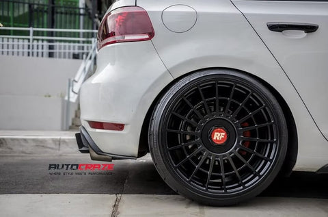 ZoomOn ZR054 1/24 18インチ Rotiform LAS-R ホイールセット