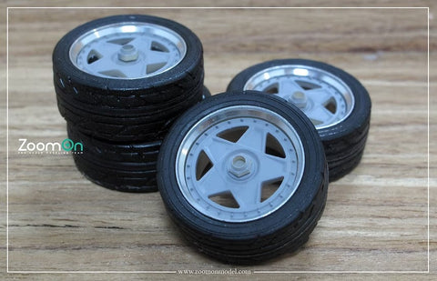 ZoomOn ZR063 1/24 16インチ 星形 ホイールセット