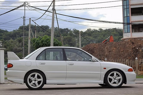 ZoomOn ZR077 1/24 17インチ エンケイ WRC ターマックエボ ホイールセット (4穴)