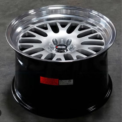 ZoomOn ZR120 1/24 18インチ XXR 531 ホイールセット