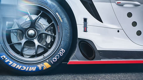 ZoomOn ZR129 1/24 18インチ ポルシェ RSR ル・マン BBS ホイールセット